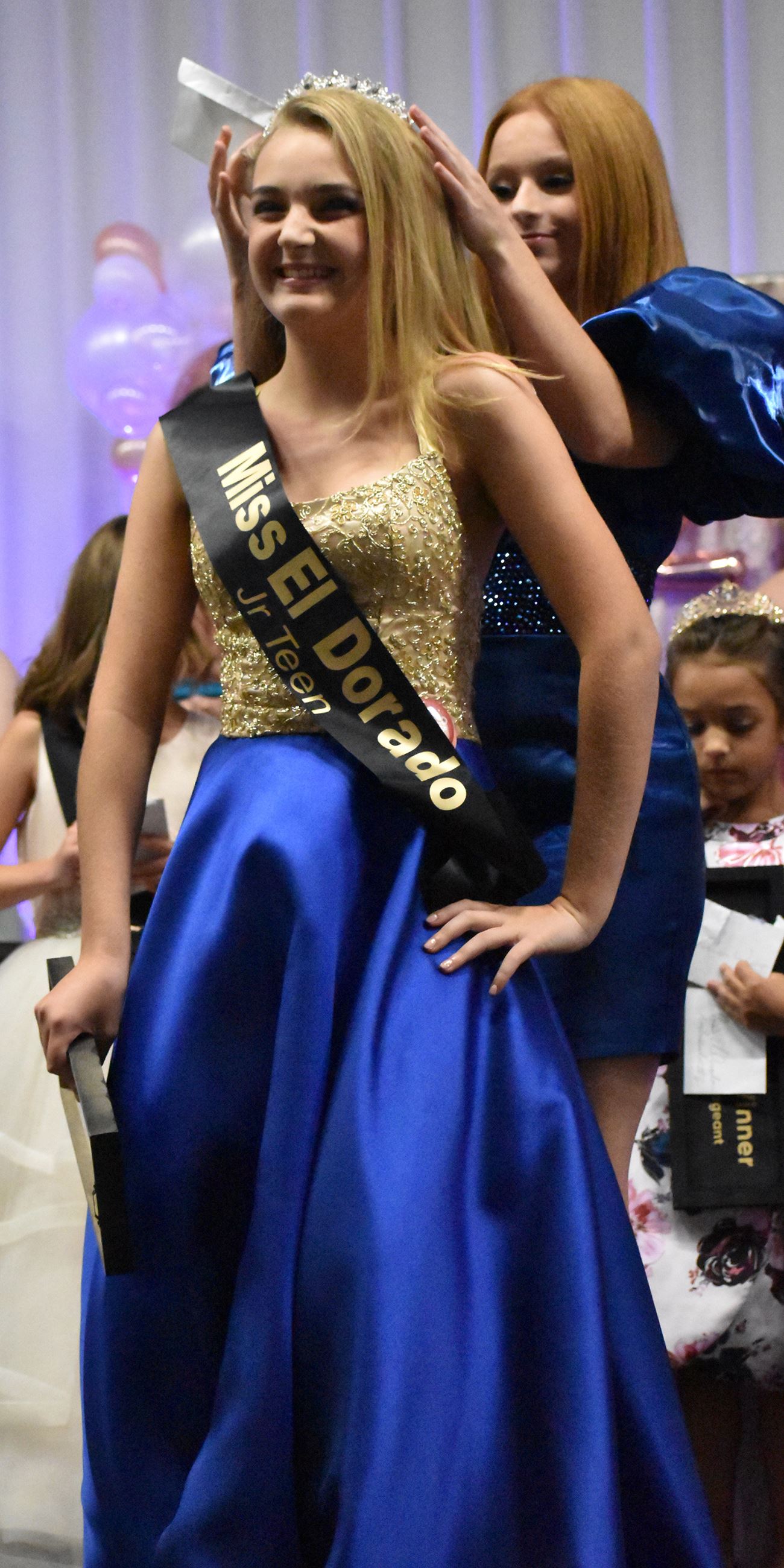 DSC_0968 DSC_0898 On Stage Question Winner and Miss El Dorado Jr Teen Kallie Rutliff
